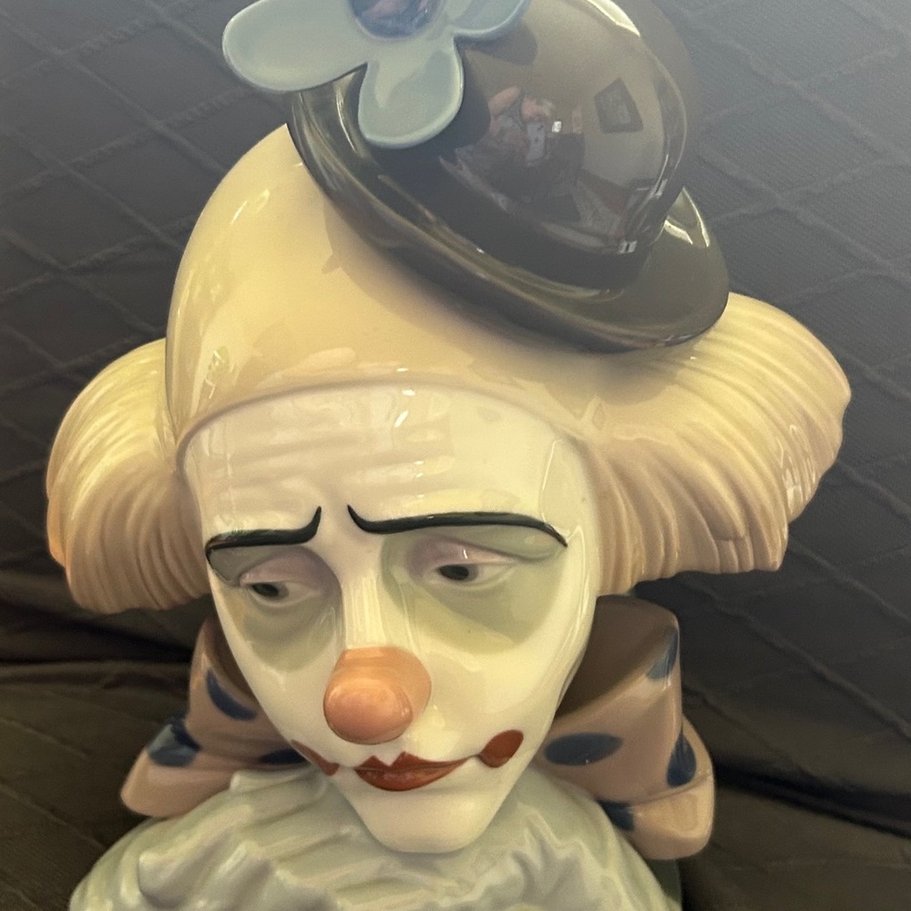 Lladro “Pensive Clown” Art Sculpture